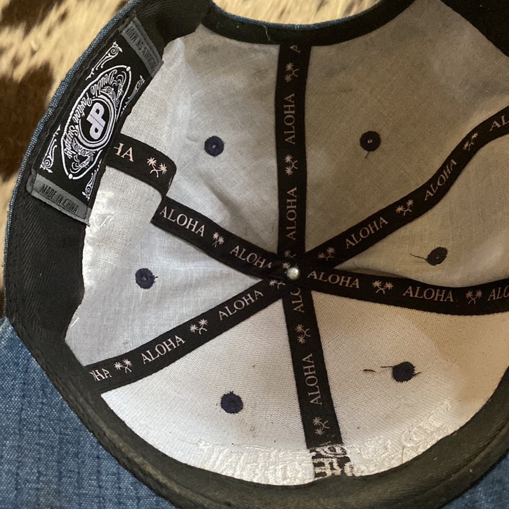 Dale Brisby JUST RODEOIN’ hat - Picture 4 of 5